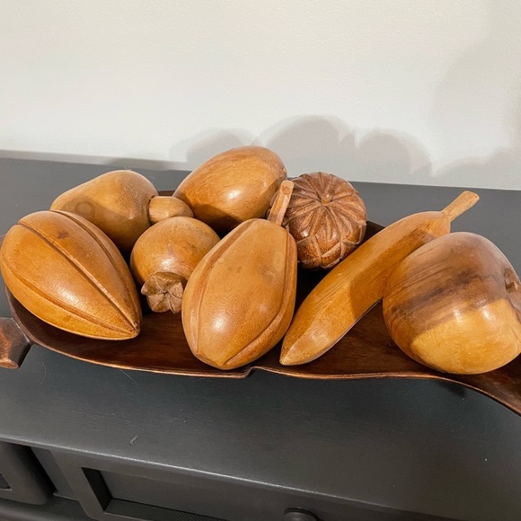Vintage MCM Monkey Pod Wood Leaf Bowl and wooden fruit.Excellent retro - Picture 15 of 16